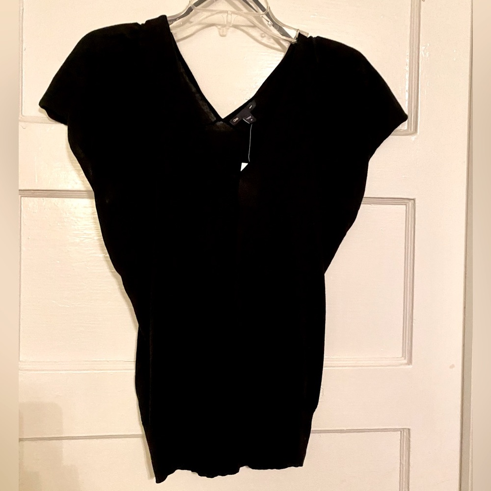 Gap Cotton Black Short Sleeve V-Neck Sweater Size Medium NWT